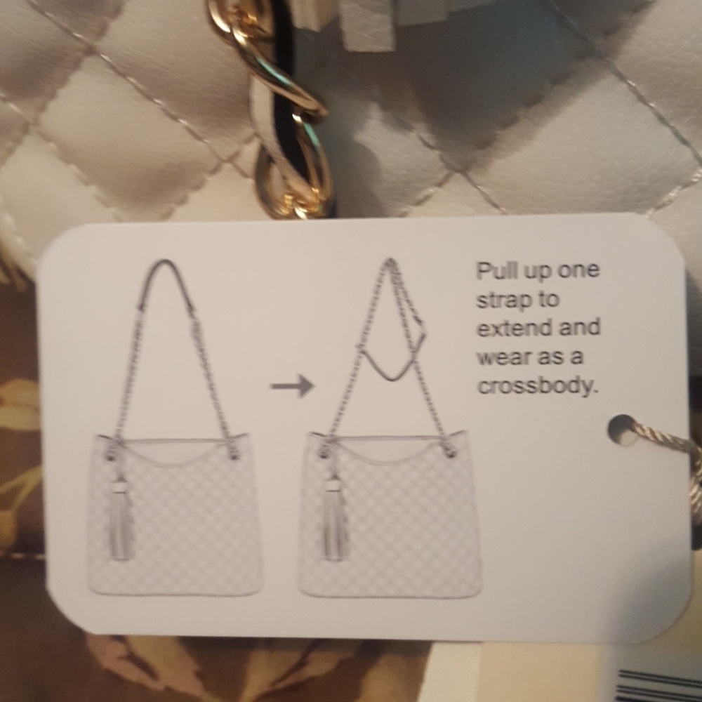 Purse - Picture 2 of 6
